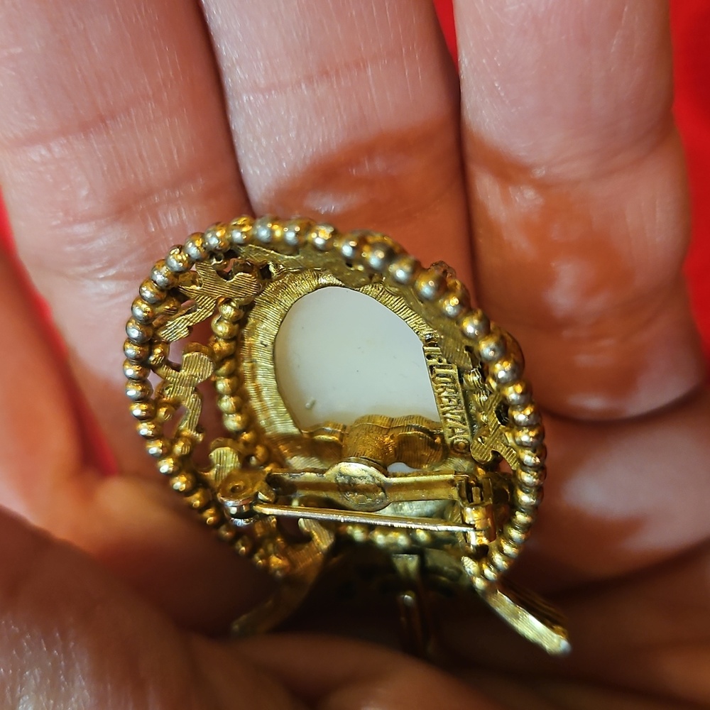 Vintage Florenza Real Cameo Brooch/Pendent - Picture 8 of 9